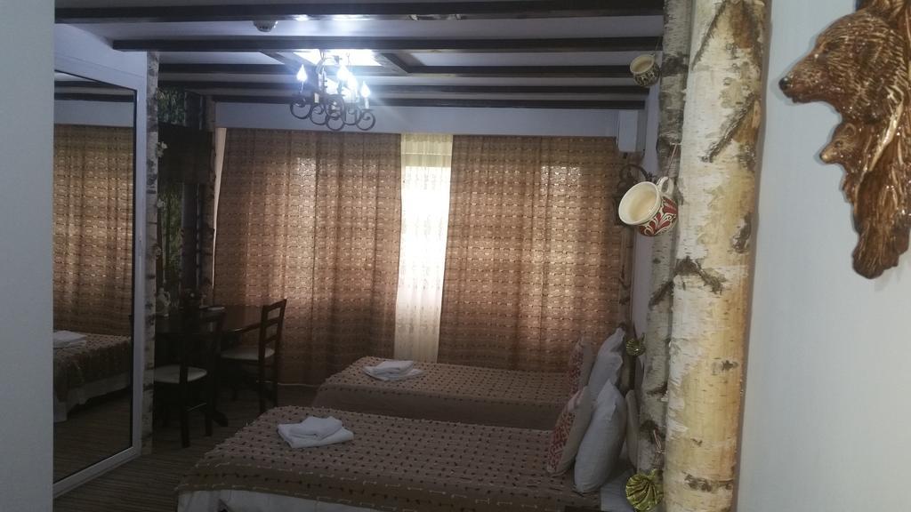 Motel - Restaurant Leon Bacau Bagian luar foto
